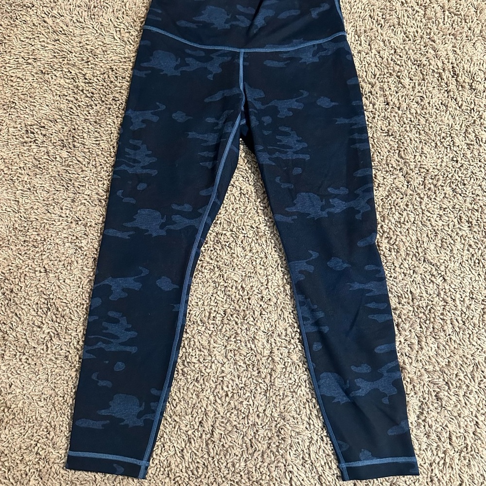 Lululemon Athletica Blue Leggings for Active Comfort